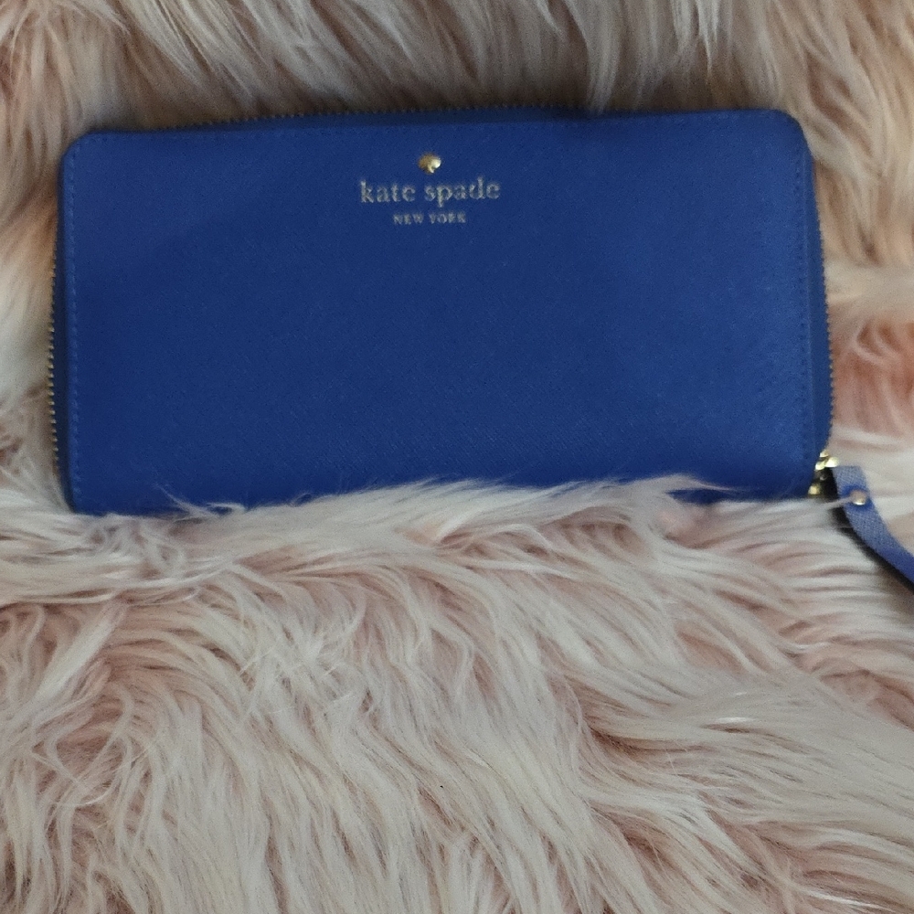 Kate Spade Blue Wallets Classic Design